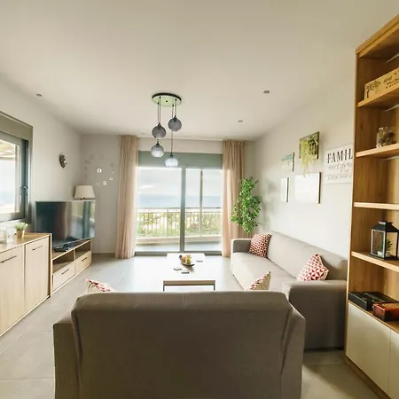Villa Royal Hill - Private Pool - Sleeps 8