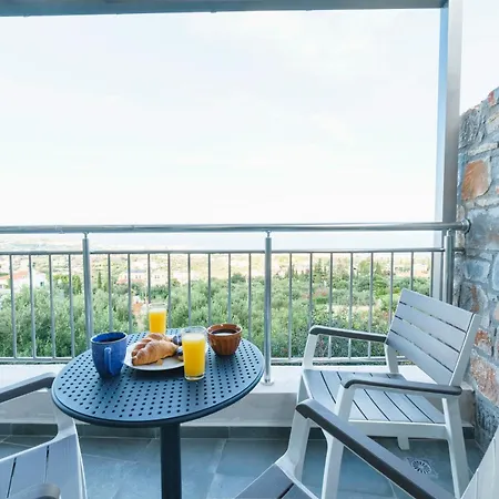 Royal Hill - Private Pool - Sleeps 8 * Chersonissos